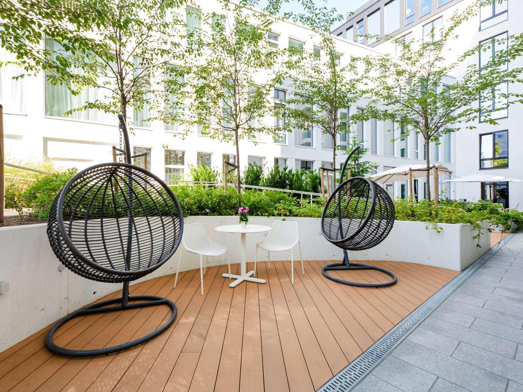 Movenpick Hotel Таллин Экстерьер фото
