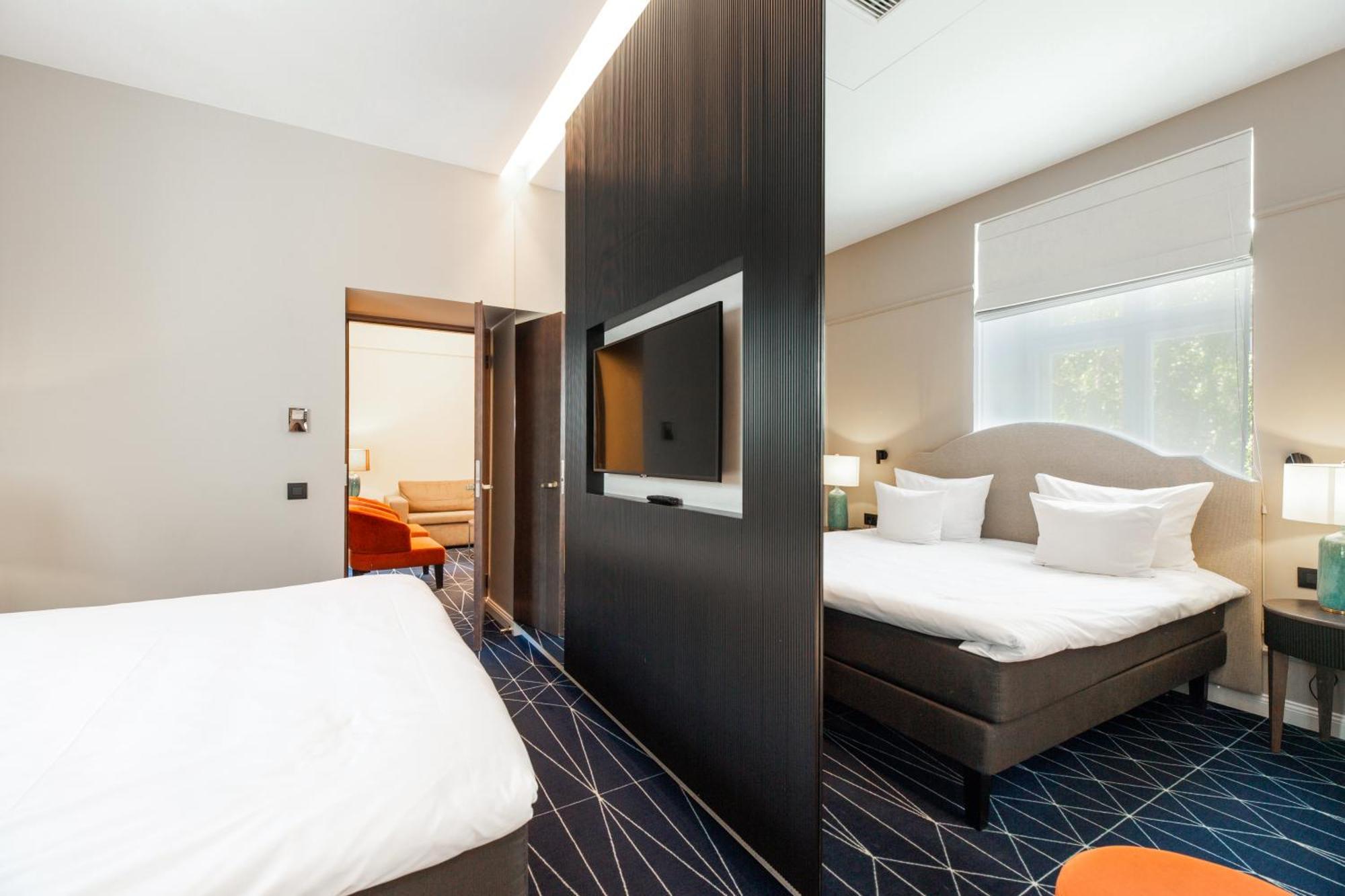 Movenpick Hotel Таллин Экстерьер фото