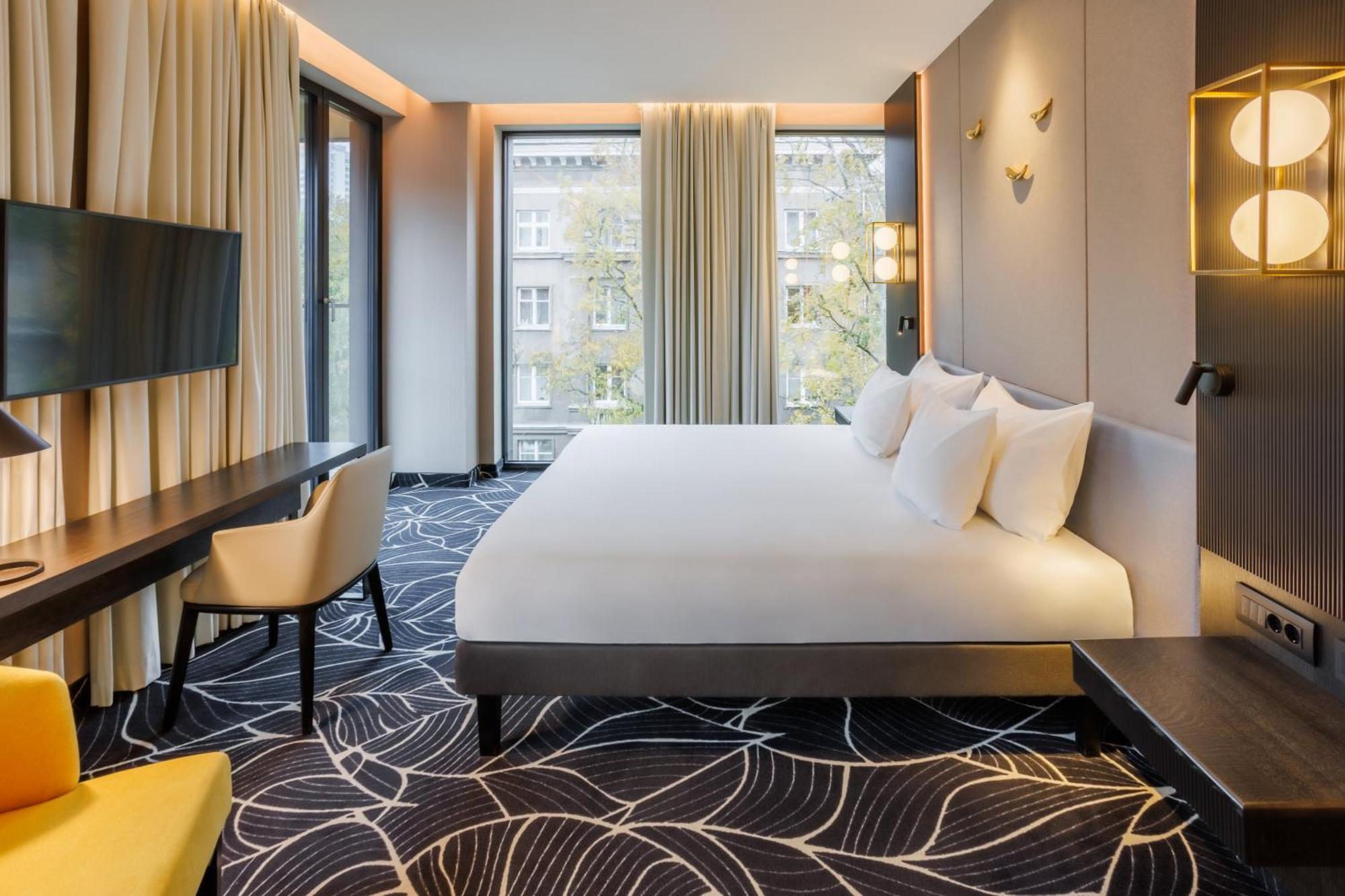 Movenpick Hotel Таллин Экстерьер фото