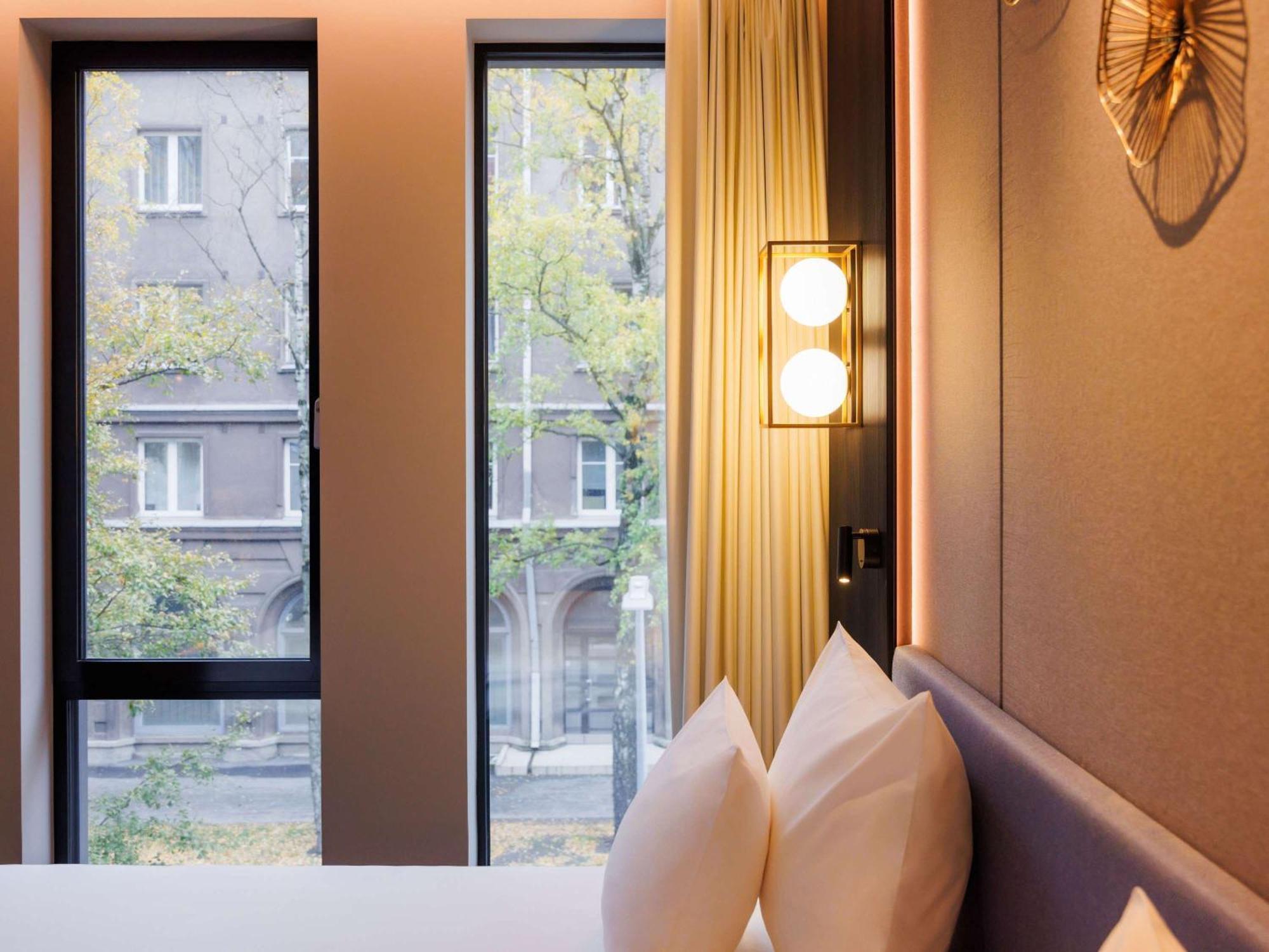 Movenpick Hotel Таллин Экстерьер фото